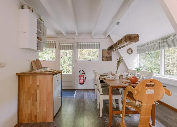 Gezellige Natuurchalet In Chalet Durbuy